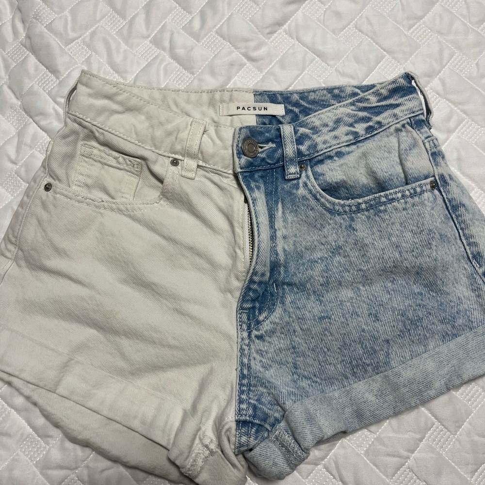 pacsun split color jean shorts